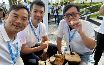 蓝博士参访印尼新首都 122cc太阳集成游戏开拓东南亚市场